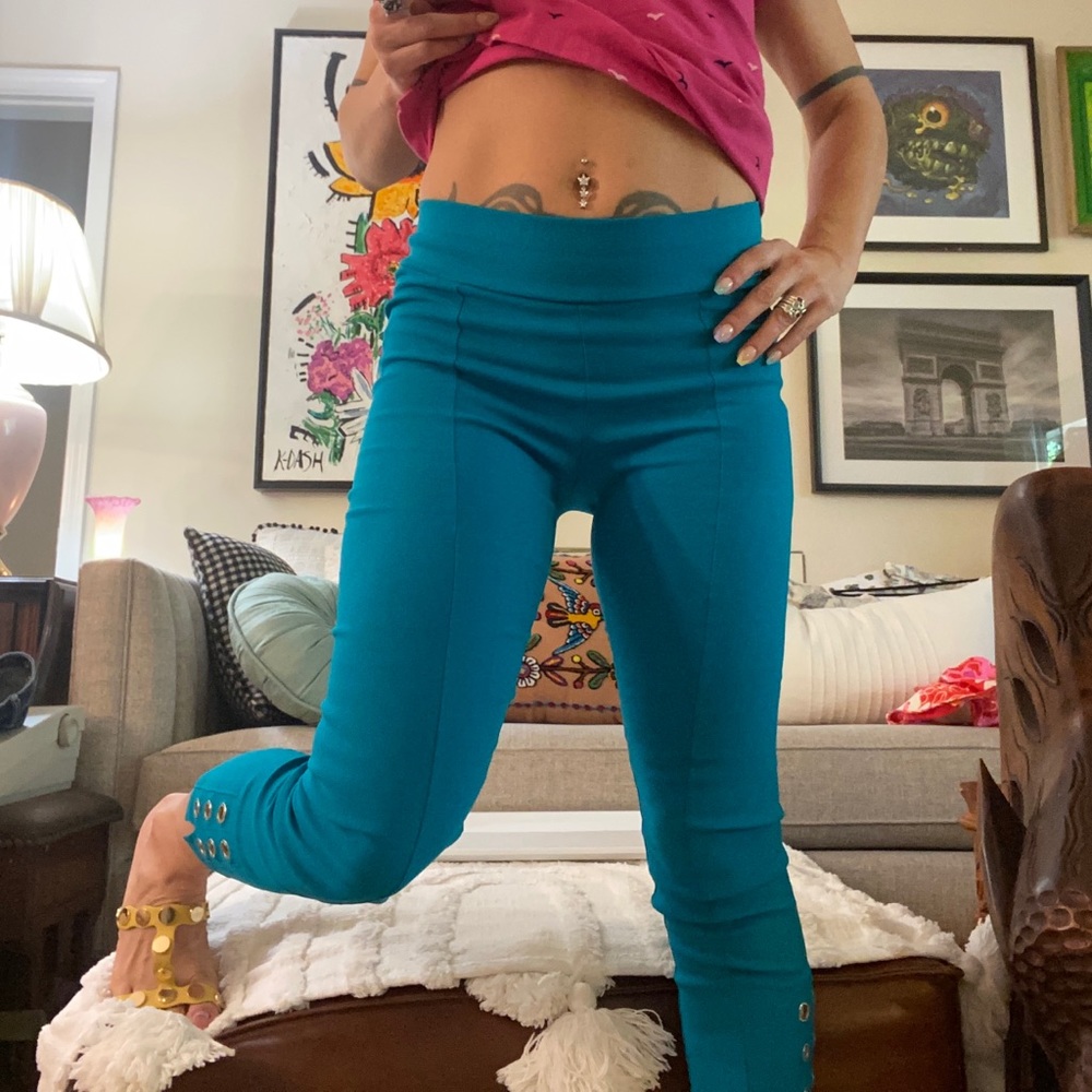 y2k come n see slim seamed retro stretch capris / size medium